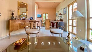 Interior - Casa Tierra de Sol y Luna (San Miguel de Allende)