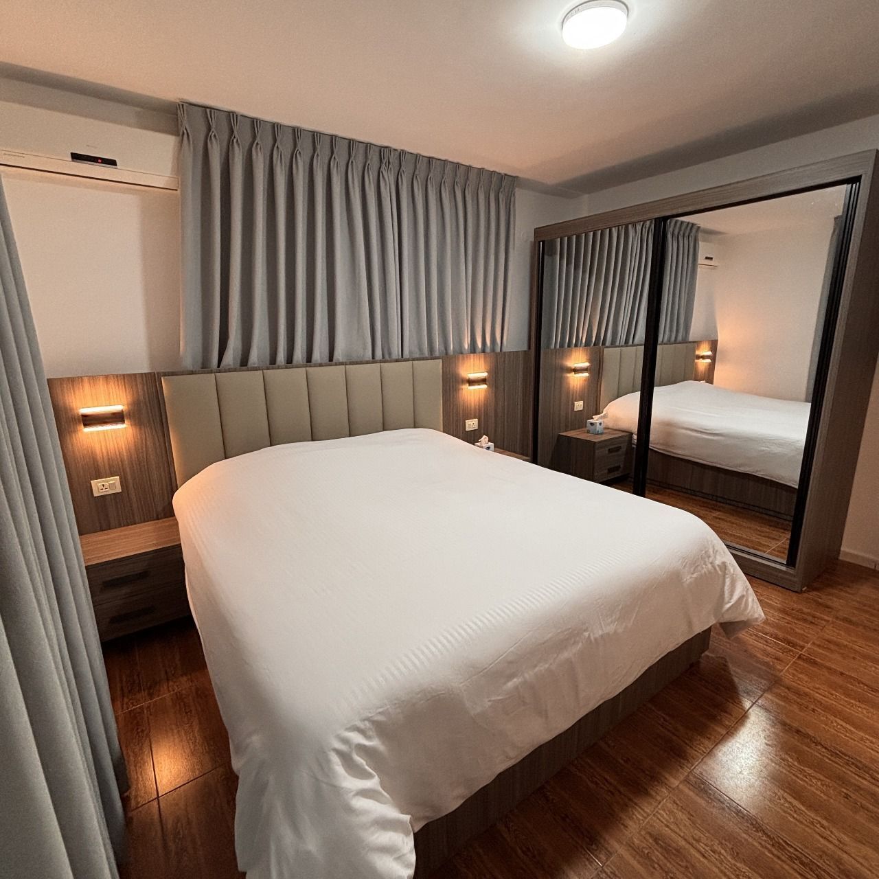 Blackout drapes, iron/ironing board, free WiFi