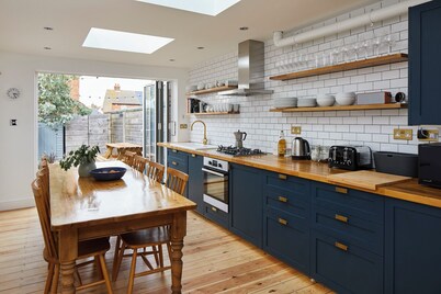 Beautiful 4 bedroom cottage near the beach in Whitstable