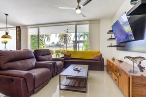 Apartment, Patio, Golf View | Living room
