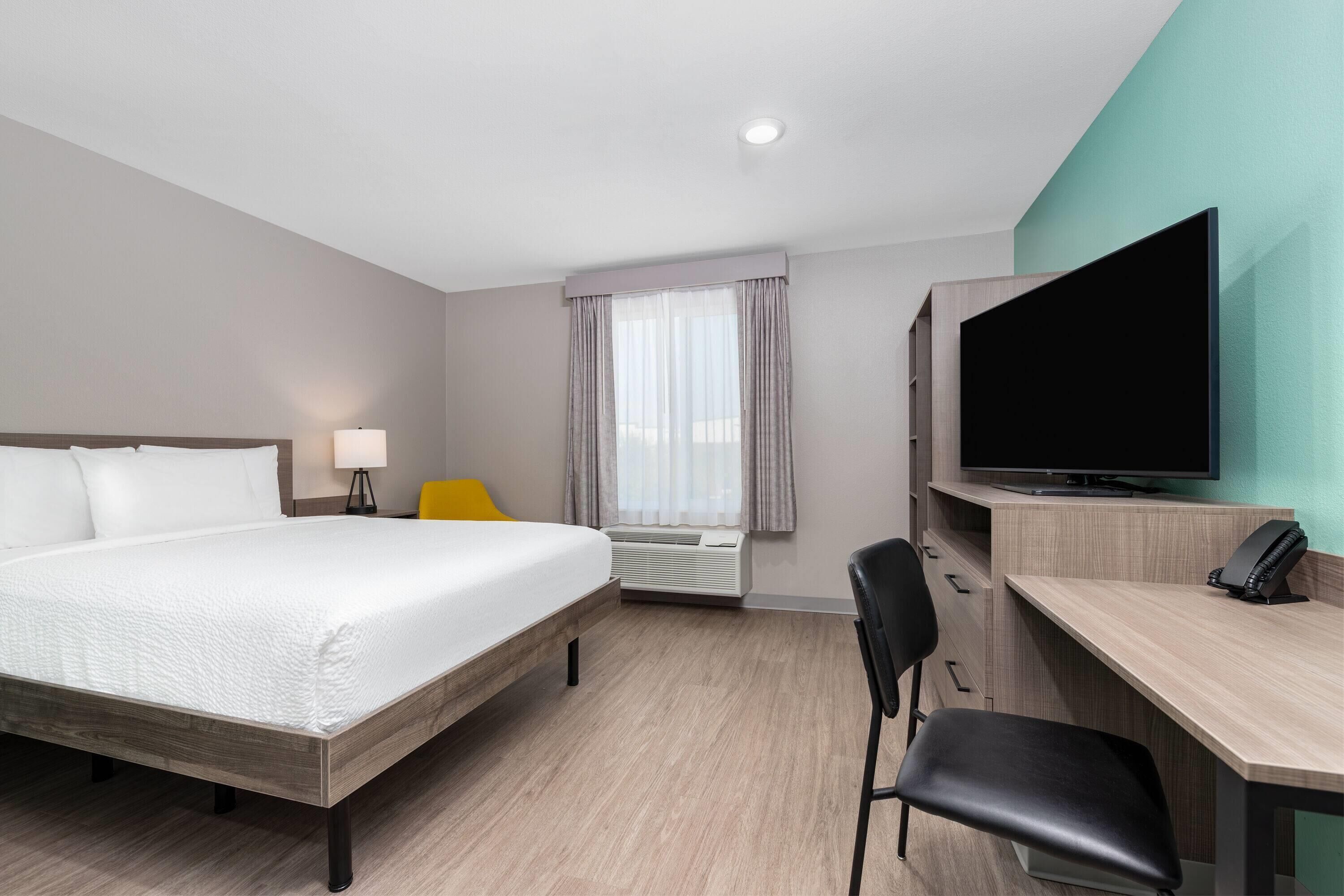 Suite, 2 Tempat Tidur Queen, Bebas Asap Rokok | Meja kerja, Wi-Fi gratis, dan seprai linen