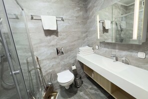 Suite, 1 queensize-seng med sovesofa