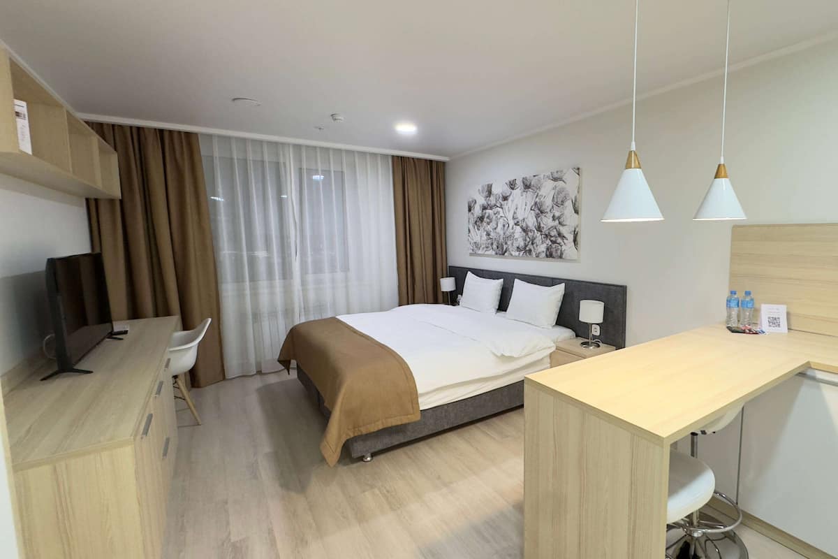 Superior Room, 1 Queen Bed