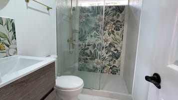 Towels, soap, toilet paper