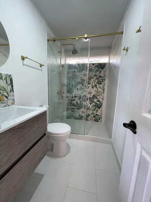 Towels, soap, toilet paper