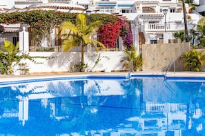Pool - Las Palmas 9a - El Oasis de Capistrano (Nerja)