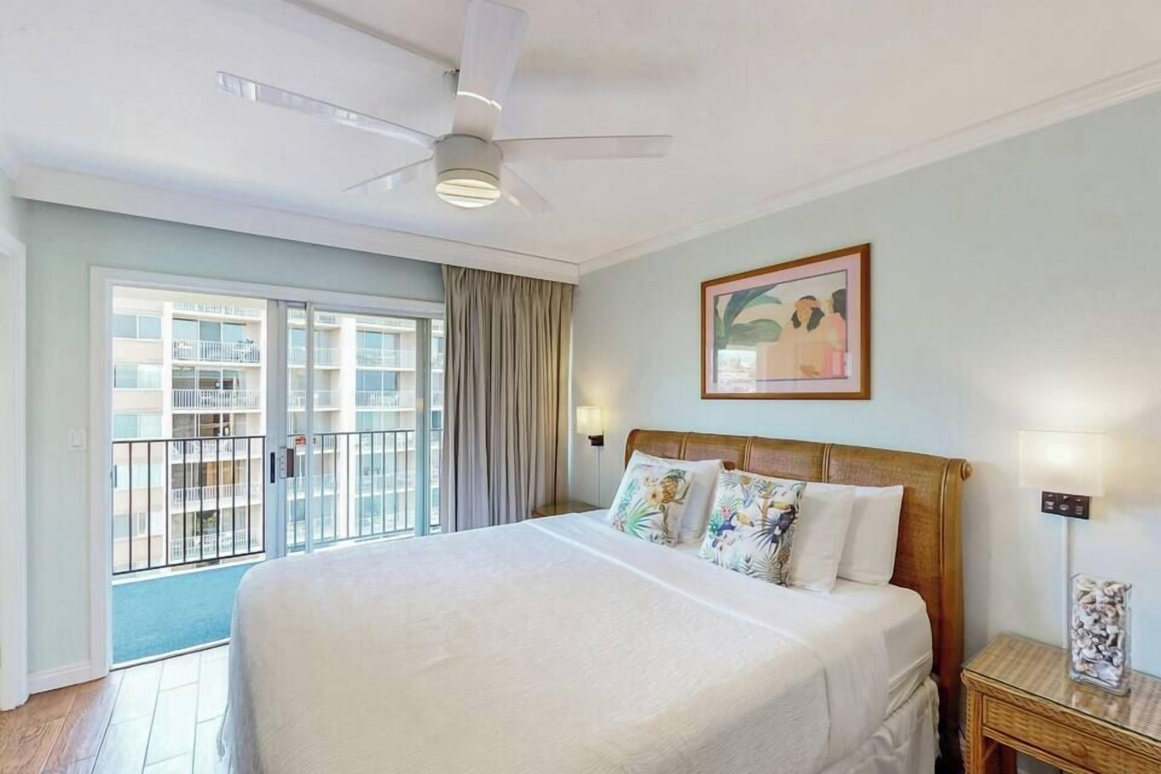 Standard Apartment, 2 Bedrooms, Beach View | Individually decorated, individually furnished, free WiFi, bed sheets
