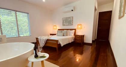 Qualius Lodge