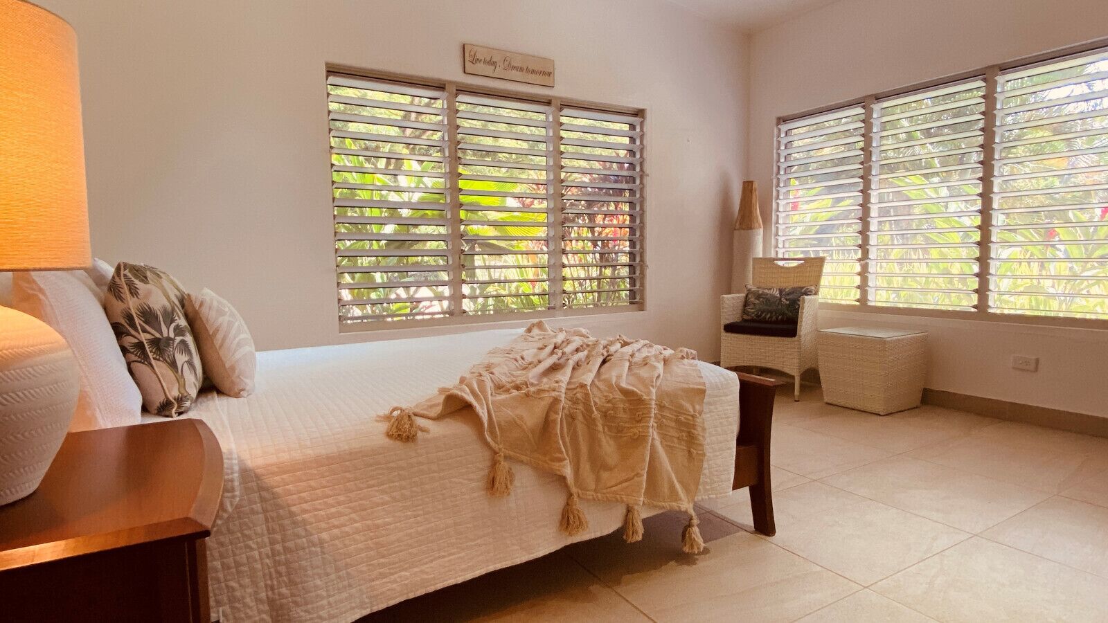 5 chambres, fer et planche à repasser, Wi-Fi gratuit, draps fournis