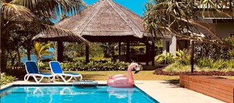 Seahorse Lodge - Port Vila Bay`s 5 Bedroom WOW Property & Private Paradise by the Sea