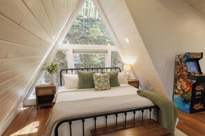 3 Schlafzimmer, Schreibtisch, kostenloses WLAN, Bettwäsche