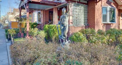 Steps to Truckee River Walk: 'Rose Cottage'