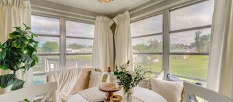 Dock & Lanai: Waterfront Punta Gorda Cottage