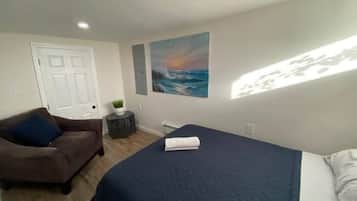 1 bedroom, WiFi, bed sheets