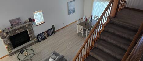 TV connectée, cheminée