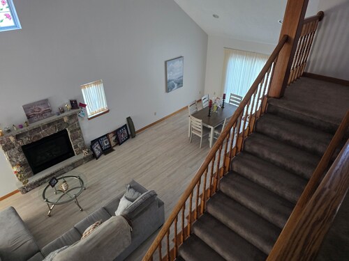 Charming 3-bedroom house MUST BE A LAND OWNER IN EAGLE ROCK RESORT