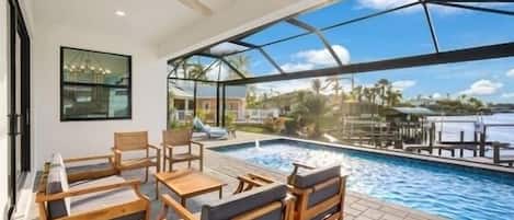 Outdoor pool, a heated pool