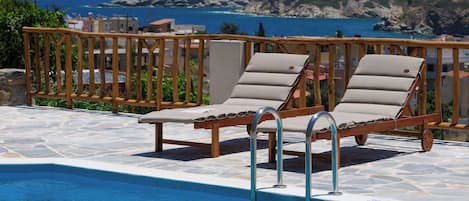 Piscine extérieure