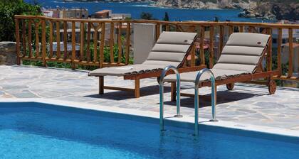 Villa Akalis in Agia Pelagia close to beaches up to 7-8 quests