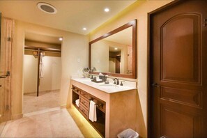 Bathroom - 3BD Casa Buenavida Luxury Resort Cabo (Cabo San Lucas)