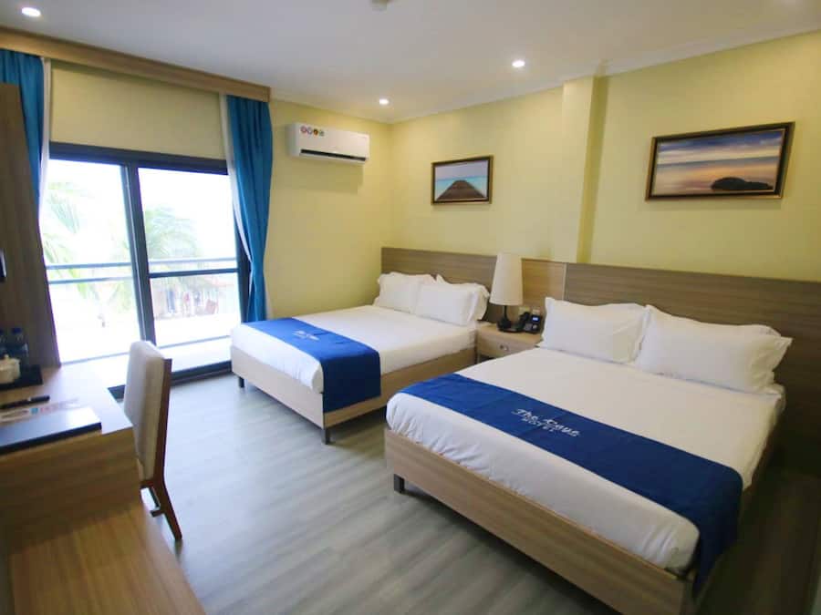 Double Room, Balcony, Ocean View | In-room safe, desk, laptop workspace, blackout drapes