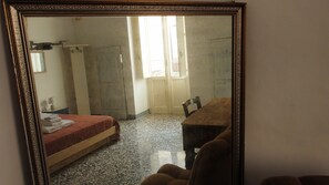 1 bedroom, iron/ironing board, WiFi, bed sheets - Cozy one-bedroom apartment near the historic center of Galatina (Galatina)