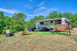 المنطقة المحيطة بالمنشأة