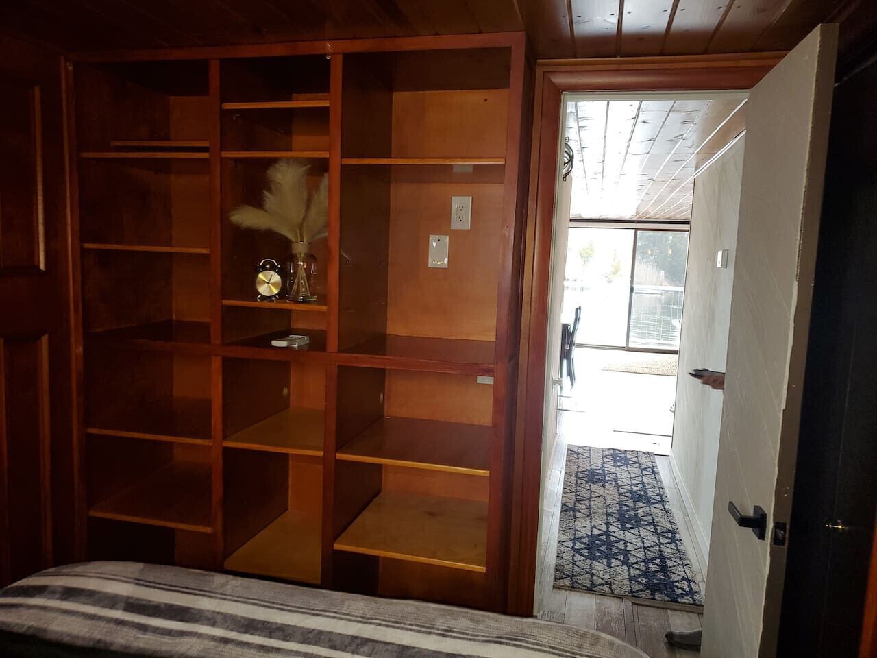 1 chambre, bureau, fer et planche à repasser, Wi-Fi