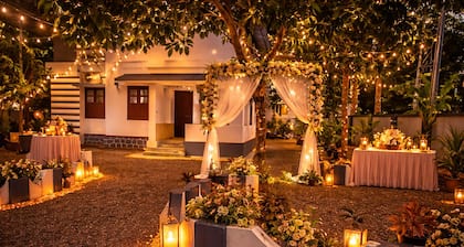 Charming 4-bedroom Layanila villa with WiFi, AC in serene Alappuzha