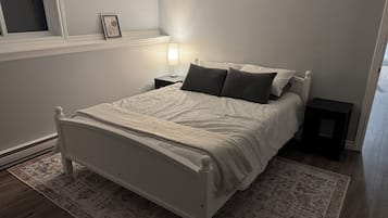 2 bedrooms, free WiFi, bed sheets