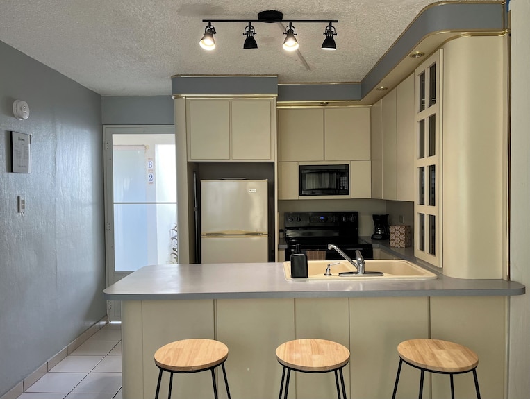 Cozy Apartment At Montones Beach - Isabela