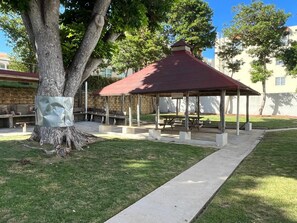 Outdoor dining - Cozy apartment at Montones Beach (Isabela)