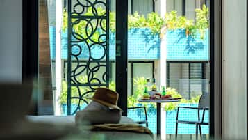 Superior Studio | City view