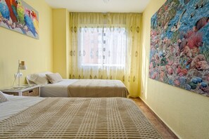 2 bedrooms, WiFi, bed sheets