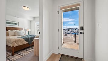 4 habitaciones, tabla de planchar con plancha y wifi gratis