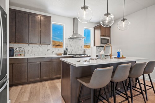 Mountain Getaway R5957 | Snowbasin Skiing |Hot Tub