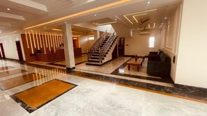 Lobby - Hotel Scala (Rajnagar)
