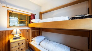 Room - Nice apt near the slopes for 6 pers (Morillon)