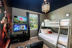 3 chambres, coffres-forts dans les chambres, bureau, Wi-Fi