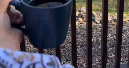 Woodlawn Lakeside Cabin - 2 BR Waterfront & Lake Views