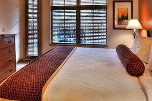 2 bedrooms, iron/ironing board, WiFi, bed sheets - Grand Timber Concierge Resort Ski-In/Out, sleeps 8
Feb 22 - Mar 08, 2025 (Breckenridge)