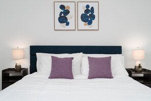 2 bedrooms, desk, iron/ironing board, free WiFi