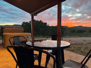 Outdoor dining - Lindbergh Cabin at Ever Sky Ranch (Shell)