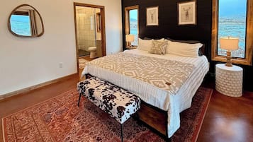 Master Suite with bathroom