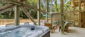 Beach Rabbit | 1200 ft to the beach | Private Pool and Hot Tub