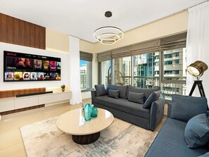 Televisio, työhuone