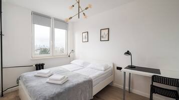 1 chambre, bureau, fer et planche Ă repasser, Wi-Fi