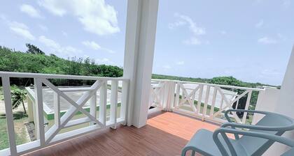CARTeas Cozy Caribbean 2-Bedroom Suite Apartment, Centrally Located in Anguilla