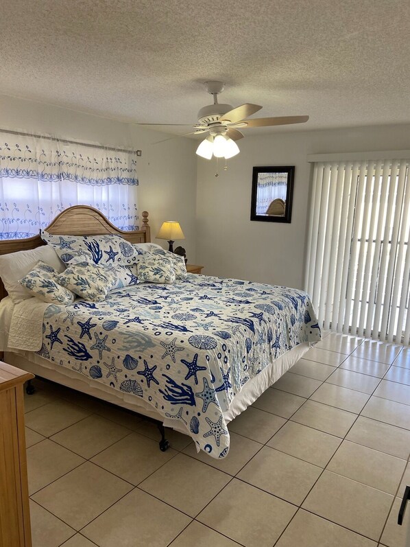 2 bedrooms, iron/ironing board, travel crib, free WiFi