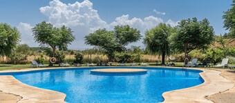 Country House 'La Higuera' with Mountain View, Wi-Fi and Air Conditioning